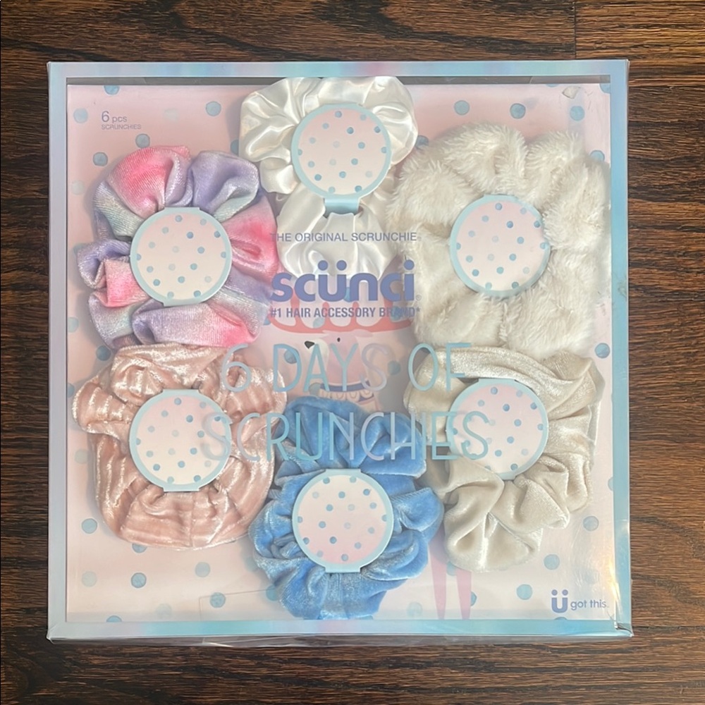 Scunci 6 Days of Scrunchie Set - Pink, Purple, Blue, White